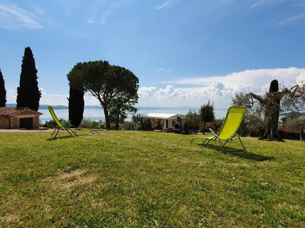 Antico Casale Tiravento Aparthotel Passignano sul Trasimeno Exterior foto